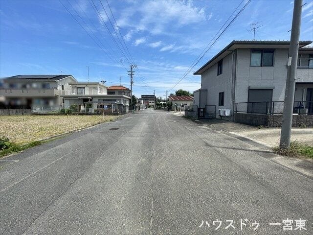 ≪中道北向き 幅約9.5m≫