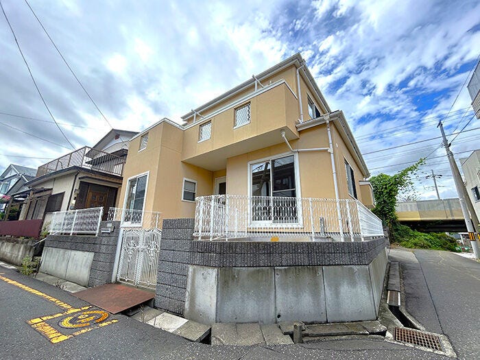 【外観】
【リフォーム済 中古戸建 南区大谷口】
2025年6月完成しました!近隣物件も合わせてご案内可能!ハウスドゥ北宿通りまでお気軽にお問い合わせください♪