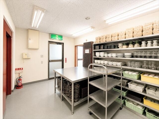 【配膳室】
※画像はイメージです。実際の写真に家具や調度品をCG合成したものです。家具等は販売に含まれておりません。