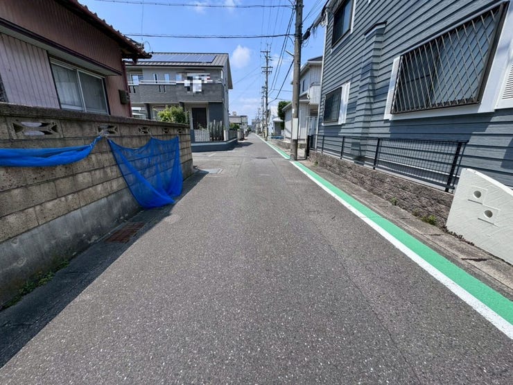 東側公道