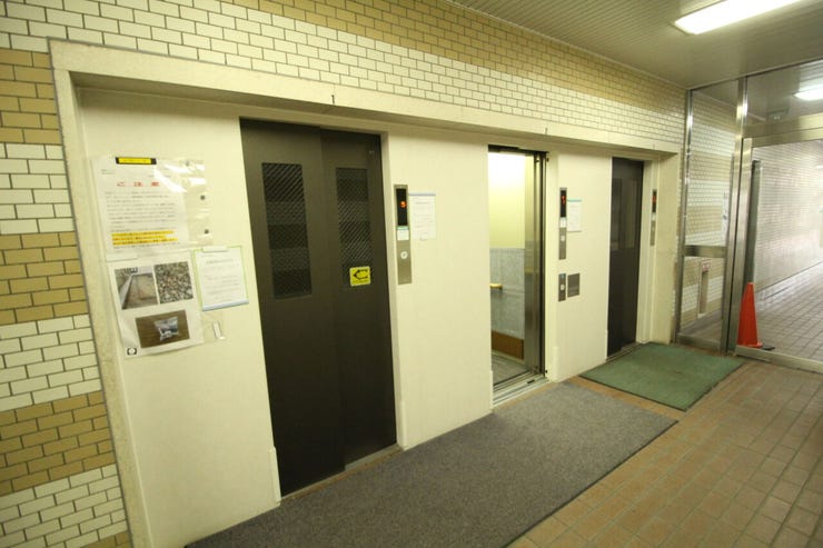 重い荷物を持っていても楽々移動できます♪