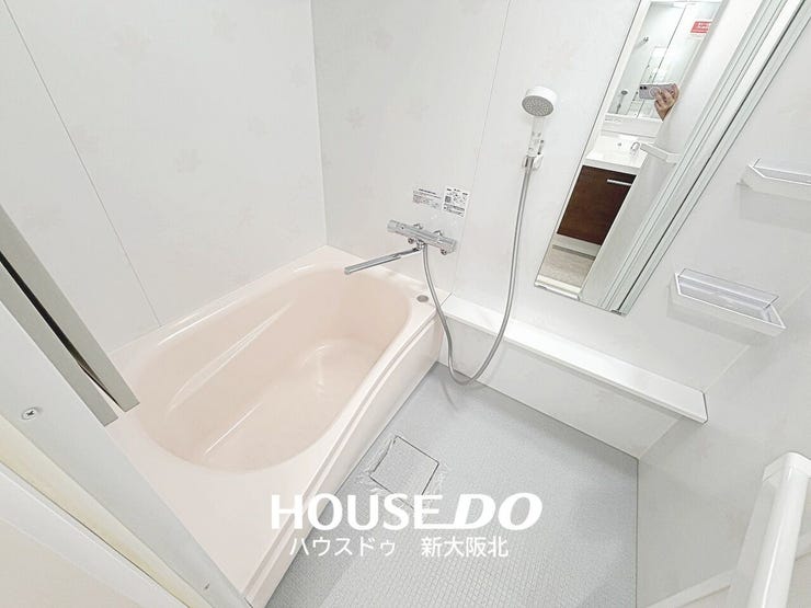 ■毎日の疲れを癒す快適なバスルーム!
■ゆとりのある空間で、ご家族での入浴も楽しめそうですね!