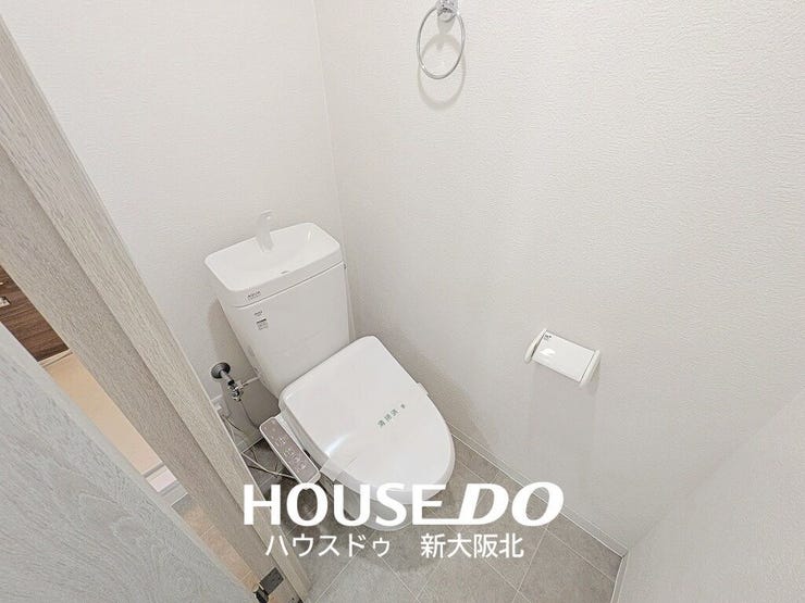 ■嬉しいウォシュレット機能付きトイレ!
■トイレットペーパー使う量が減らせるので、節約になるとともにデリケートなお肌にも優しい機能です!