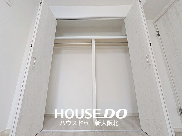 ■全居室収納付き!
■お部屋がスッキリ片付くだけでなく、新しく収納棚を買い足す必要がないので、初期費用が抑えられそうですね!