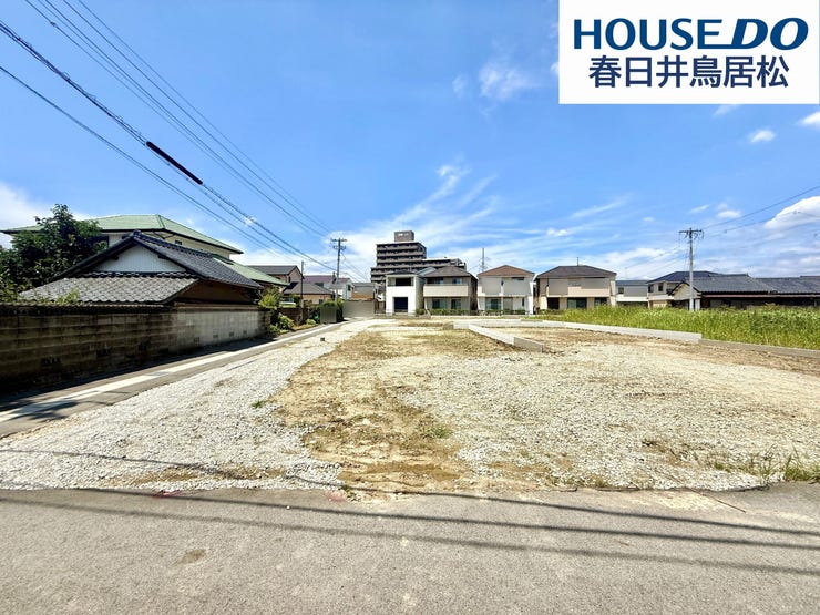 【外観】
◇7月3日撮影 外観写真◇
上条町6丁目の住宅街に全5棟で新築戸建ての登場です!小学校まで徒歩約9分圏内なので、小さなお子様の通学も安心できる距離♪子育て世帯にもおすすめです♪
