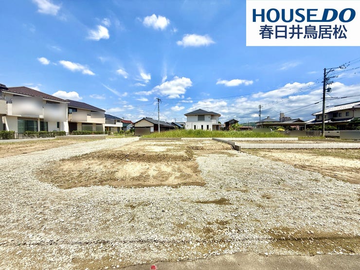 【外観】
◇7月3日撮影 外観写真◇
上条町6丁目の住宅街に全5棟で新築戸建ての登場です!小学校まで徒歩約9分圏内なので、小さなお子様の通学も安心できる距離♪子育て世帯にもおすすめです♪