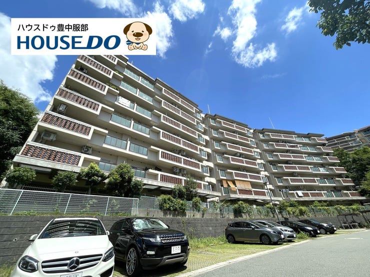 千里川沿いに位置する緑豊かなマンション!安心の新耐震基準適合!