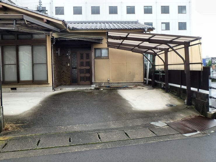 駐車スペース(雨天時)