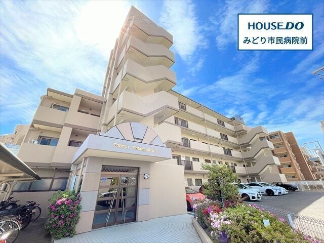 【外観】
【宝マンション滝ノ水第二】
地上6階建、総戸数31戸のマンションになります。
名古屋市桜通線/神沢駅まで徒歩28分
小坂小学校 約 570m /徒歩8分
滝ノ水中学校 約 520m /徒歩7分