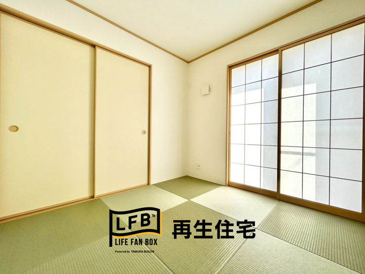 LDKに隣接した和室。お子様の遊び場や、ゲストルームとしても多目的にご使用頂けます。