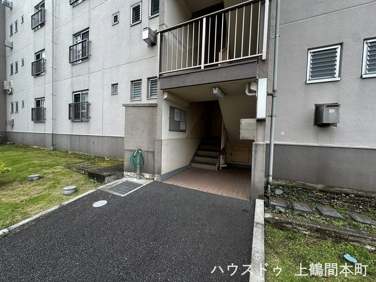 開放感のある1階共用エントランス