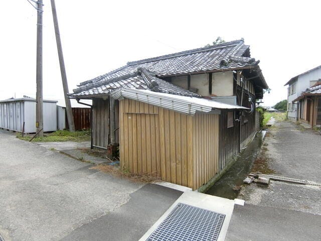 【外観】
●約58坪の売土地♪
●小中学校まで徒歩10分圏内!
●建築条件ございません♪
●日章小学校区