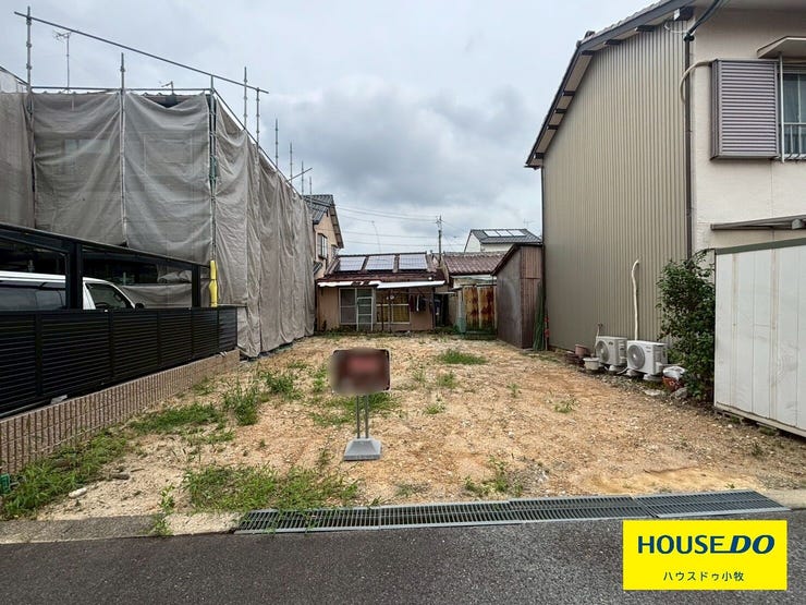 【外観】
【岩倉市中本町南葭原】
26.67坪の土地!
建築条件なしのため、お好きなハウスメーカーで自由にプランニングできます♪
家族の夢を形に、暮らしのスタイルに合わせたマイホームづくりを楽しめます!