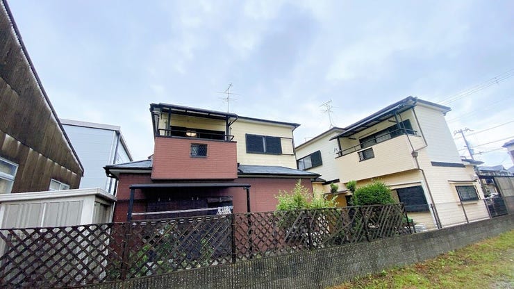 あたたかな陽が差し込む日当り良好の立地です。