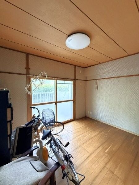南東向きなので日当たり良好です♪