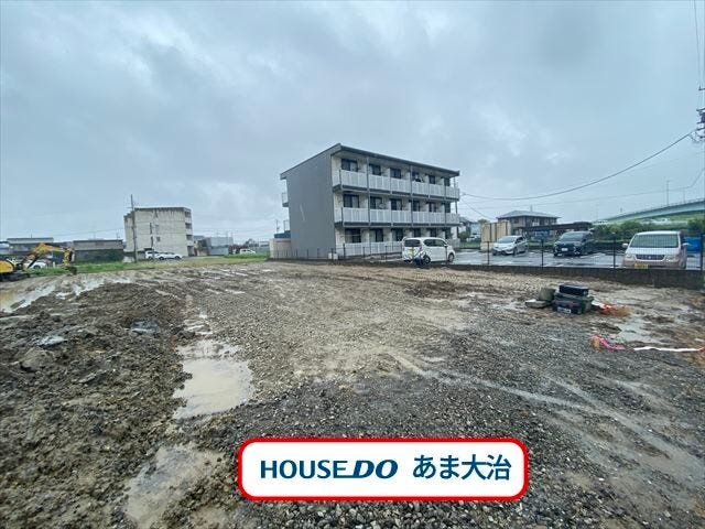【外観】
スーパーやコンビニ、ドラッグストアが徒歩圏内。お買い物にも便利な三本木寒宿エリアに新築戸建て4棟の登場です。