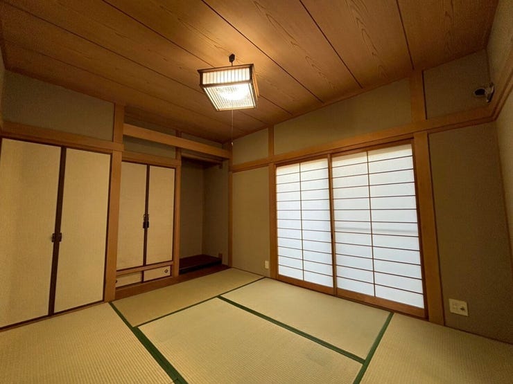 リフォーム前写真:和室を別角度から♪
