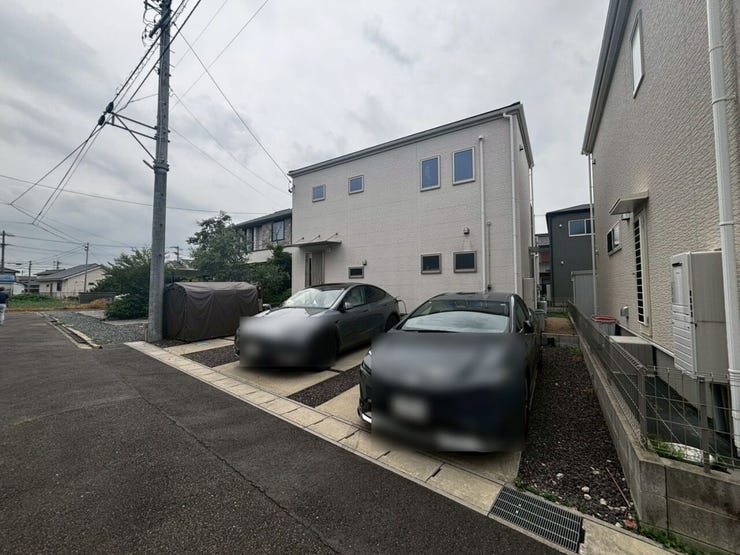 ◆並列駐車3台可能(車種による)
◆ヨシズヤ平和店 車で4分 お買い物に便利です♪