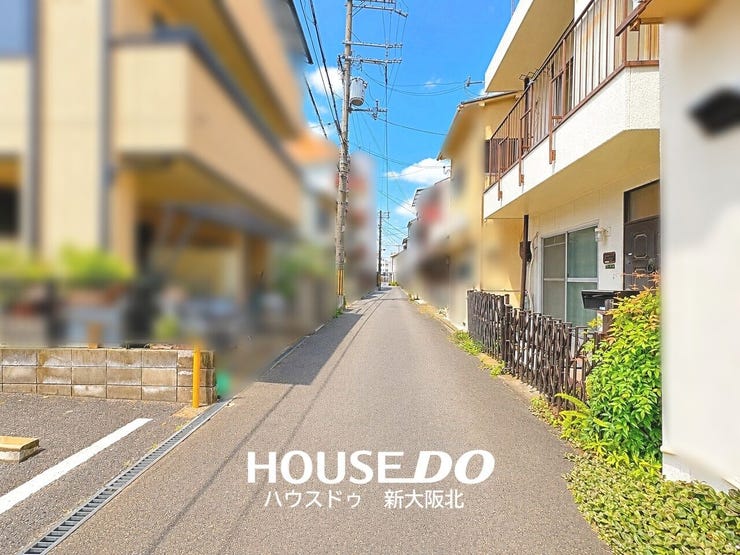 ■全面道路幅員約3.7m
■閑静な住宅街です◎
■小中学校徒歩1分、子育て世代にもおすすめのエリアです!