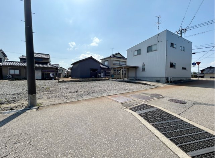 *外観写真*
日当たり良好です!