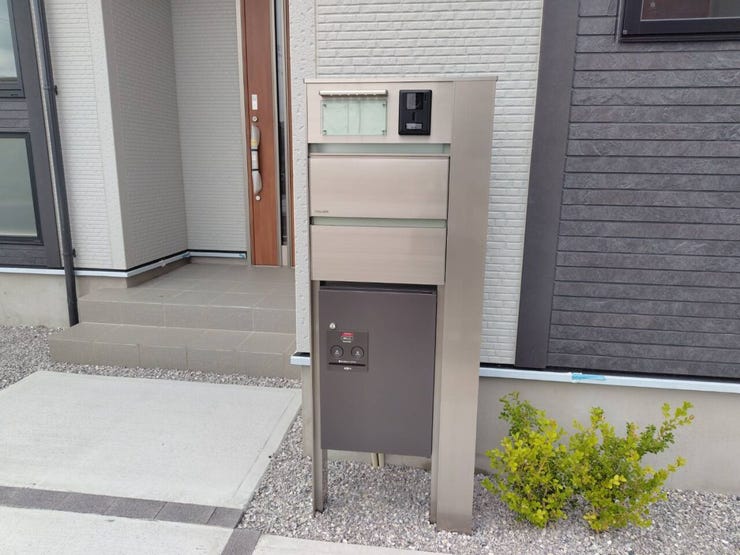 宅配ボックス付きで安心