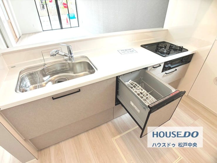 ◎食洗機:2号棟(7/5撮影)
【便利な食洗機付き!】
食事の後片付けもラクラク!毎日忙しい奥様にうれしい、環境にもやさしい!
