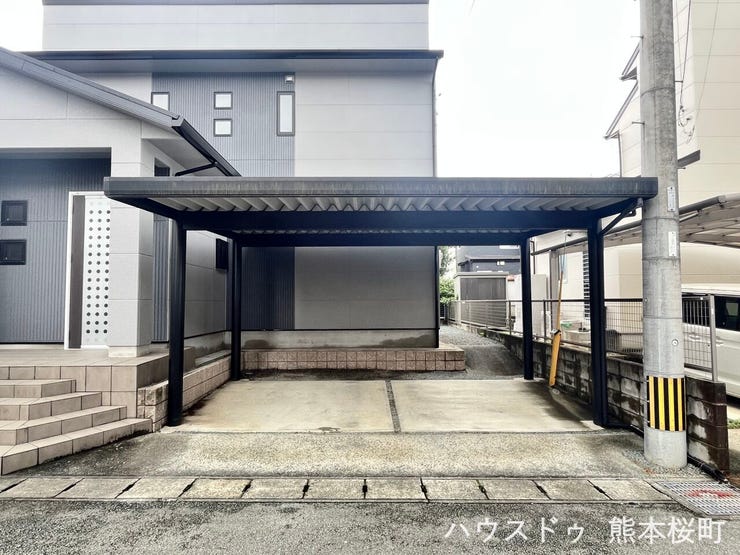 ■車と趣味の幅が広がる場所■単なる駐車スペースではない、洗車やタイヤ交換、DIYにも使える多目的な屋外スペースです。