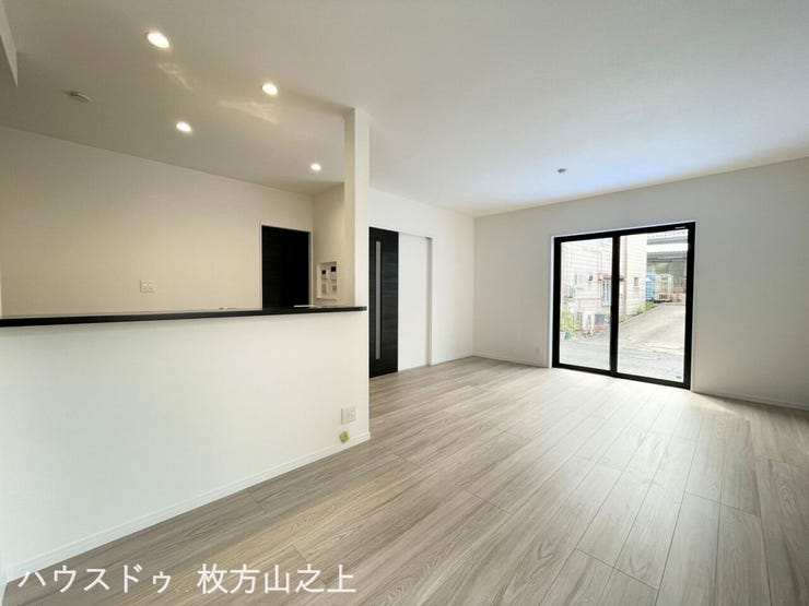 対面キッチンで会話が弾む空間