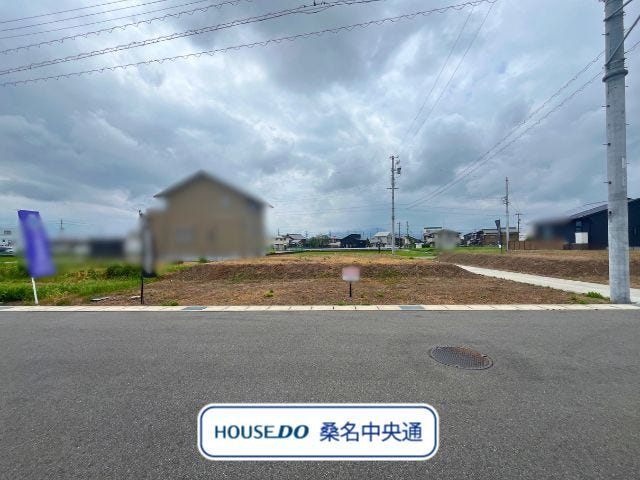 【外観】
道路に面していない南側に主な生活空間や窓を作ることができ、外からの視線を感じにくい間取りができます。(2026年7月19日撮影)