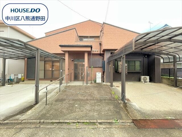 【外観】
【外新町エリア】建築条件なしの売土地になります。
名古屋市名港線/六番町駅まで徒歩13分
名古屋市立玉川小学校まで徒歩15分(約1140m)
名古屋市立昭和橋中学校 まで徒歩4分(約300m)