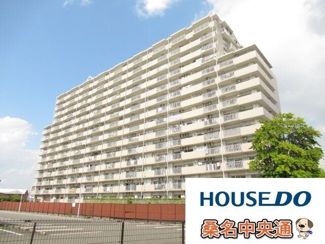 【外観】
14階建ての高層マンションの10階につき、お部屋からの景色は良好です♪(2023年9月28日 撮影)