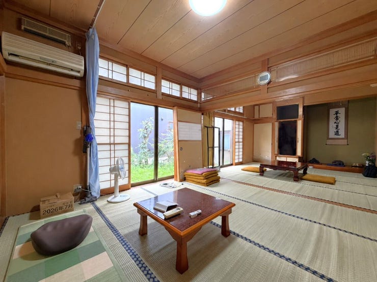 1階和室8帖①②