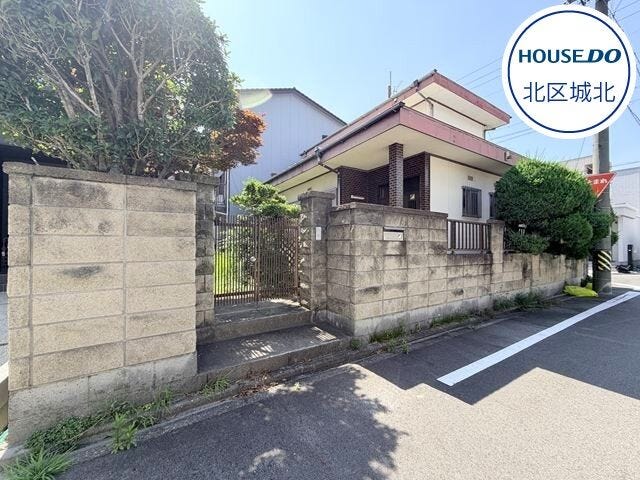 【外観】
●北区天道町エリア●
◇城北小学校:徒歩約12分
◇北陵中学校:徒歩約16分
◇albis北区金田店:徒歩約4分
◇名古屋金田郵便局:徒歩約4分
◇金田公園:徒歩約4分