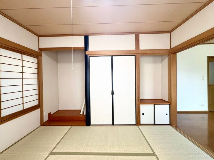 2面採光で明るい和室。風通しも◎
