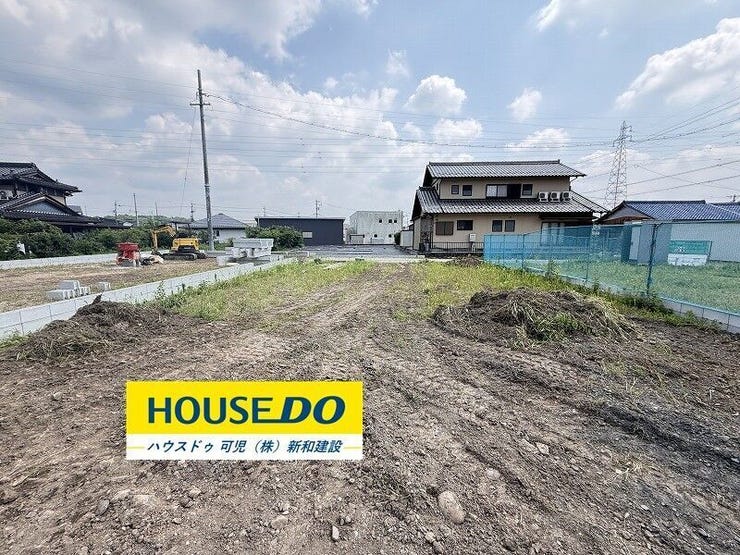 【外観】
完成前でも物件は売れていきます。検討していた物件が売れてしまい後悔することのないよう、ハウスドゥ可児はお客様にとって最善のご提案をいたします♪