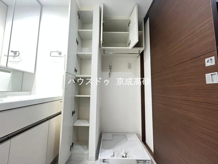 洗濯機置き場も広めのスペースを確保しています!是非、現地にてスペースを確認してみてください。