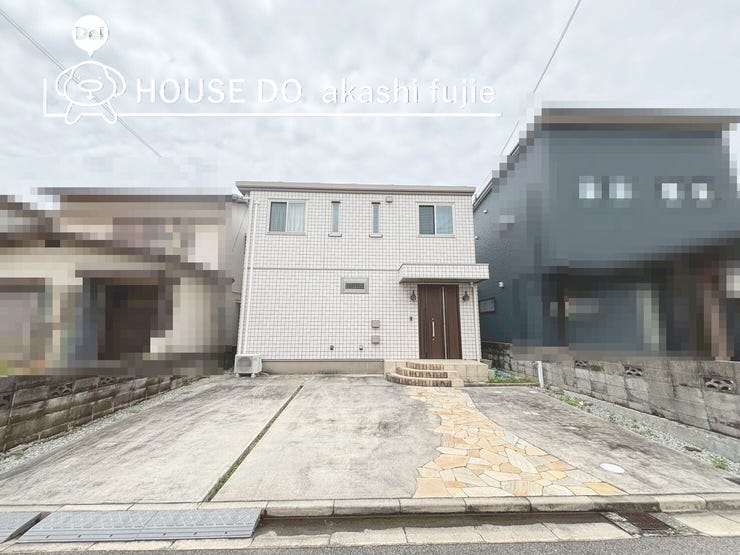 【外観】
セキスイハイム施工!
5LDK+2S注文住宅
太陽光発電(蓄電池)オール電化住宅