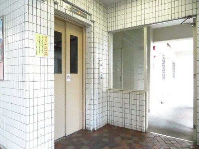 エレベーターが設置されています。