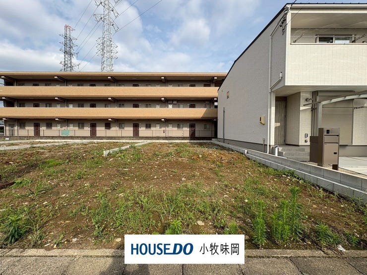 【外観】
完成後の購入では遅いかも?!実は!新築物件
の2件に1件が完成前の状態で売れています!“あなた”にとって理想の物件は、“みんな”にとっても理想の物件かもしれません!一番良い場所を最初に選びましょう!