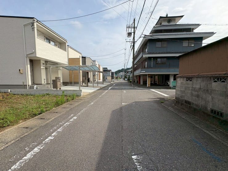【夢のマイホーム購入、皆さん完成前に購入されています!】
後悔をしないためにもライバルの少ない完成前物件の検討をされてみてはいかがでしょうか?