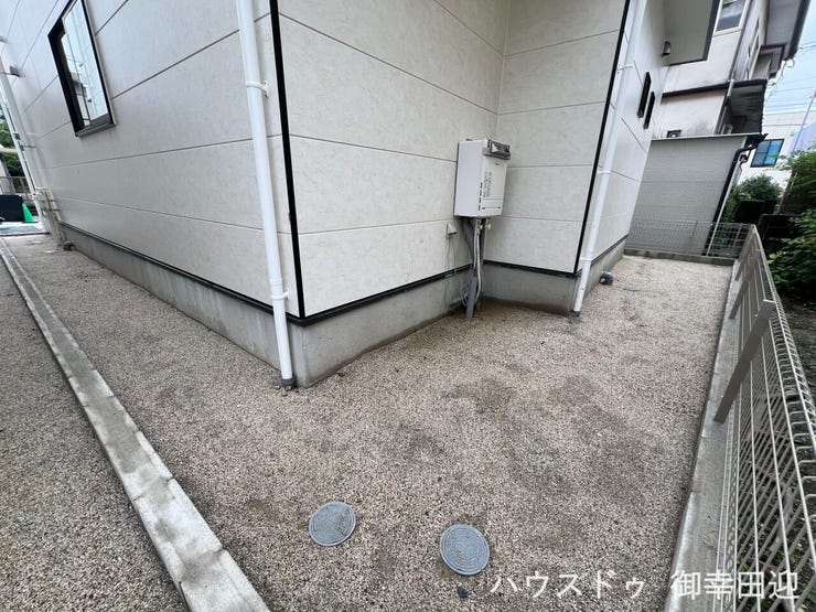 ■遊びと安らぎの多目的空間■子どもが安全に遊べ、ペットと触れ合い、大人も自然に癒やされる、暮らしを彩るスペースです。