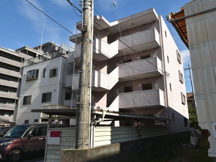 外観を北西側より撮影