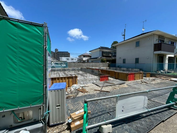 地下鉄東西線薬師堂駅徒歩約5分の好立地物件です。
