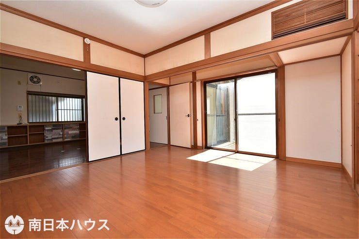 田上台２丁目 中古戸建 【1階8帖洋室】