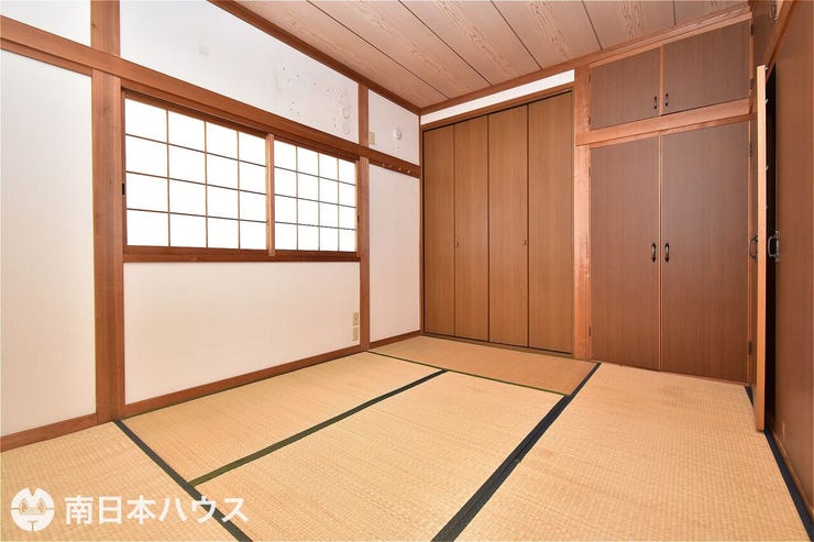 田上台２丁目 中古戸建 【和室】2階6帖の和室です！収納が多いお部屋です♪