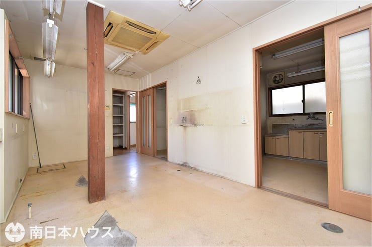 田上台２丁目 中古戸建 【1階倉庫】