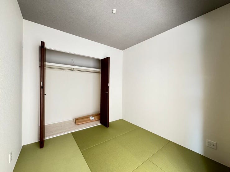 ※掲載写真は新築時(空室時)に撮影したものです。現在は居住中につき、家具・調度品等は写真と異なります。現況優先となります。