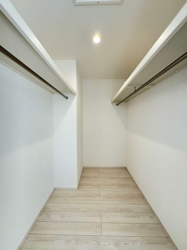 ※掲載写真は新築時(空室時)に撮影したものです。現在は居住中につき、家具・調度品等は写真と異なります。現況優先となります。