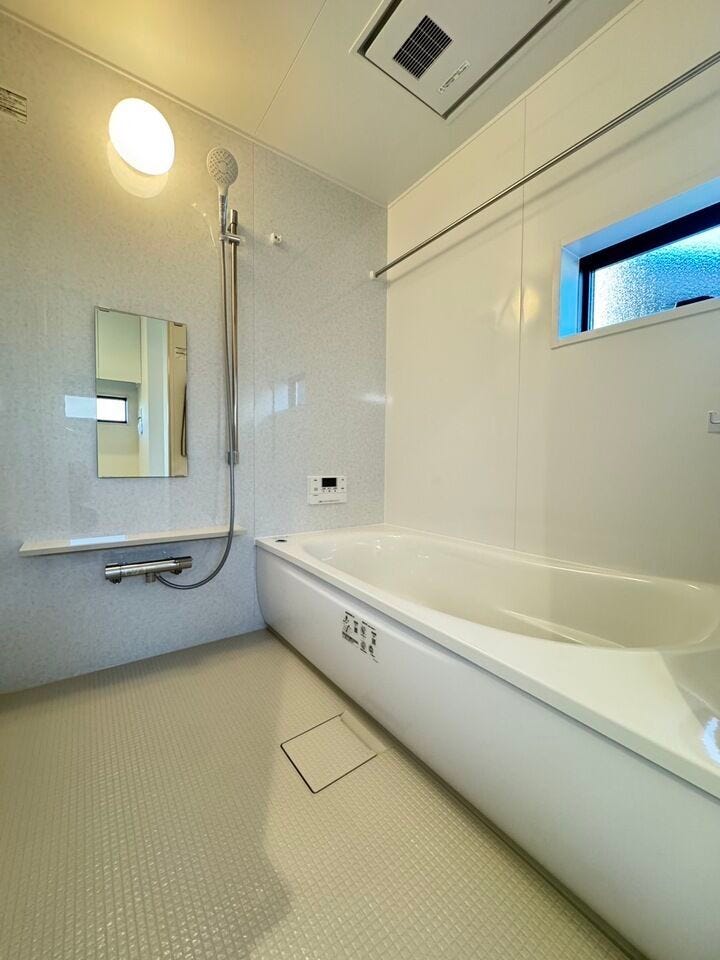 ※掲載写真は新築時(空室時)に撮影したものです。現在は居住中につき、家具・調度品等は写真と異なります。現況優先となります。