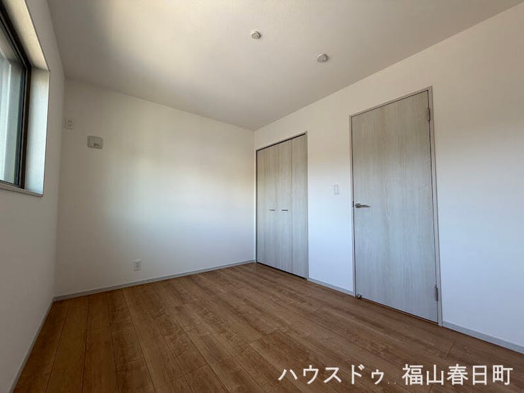 全洋室に収納完備!